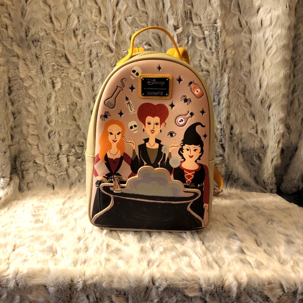 Hosuc Pocus loungefly backpack